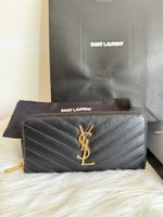 Saint Lau Rent Zippy Wallet