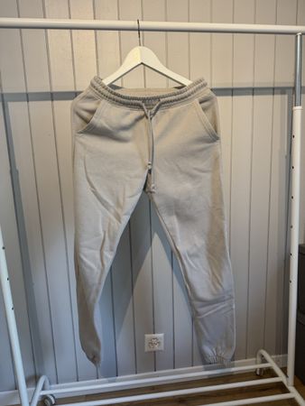 Jogginghose beige mit Kordelzug gebrauchter Zustand