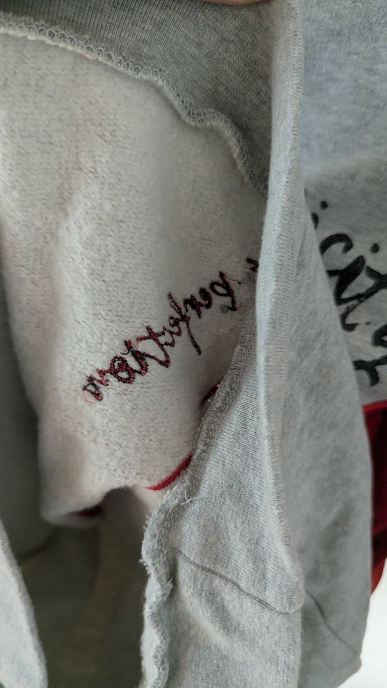 Desigual Maglioni & Felpe: Desigual Pullover M mit Samt-Herz, gefüttert – Usato da Belp venduto da Sunny132 1