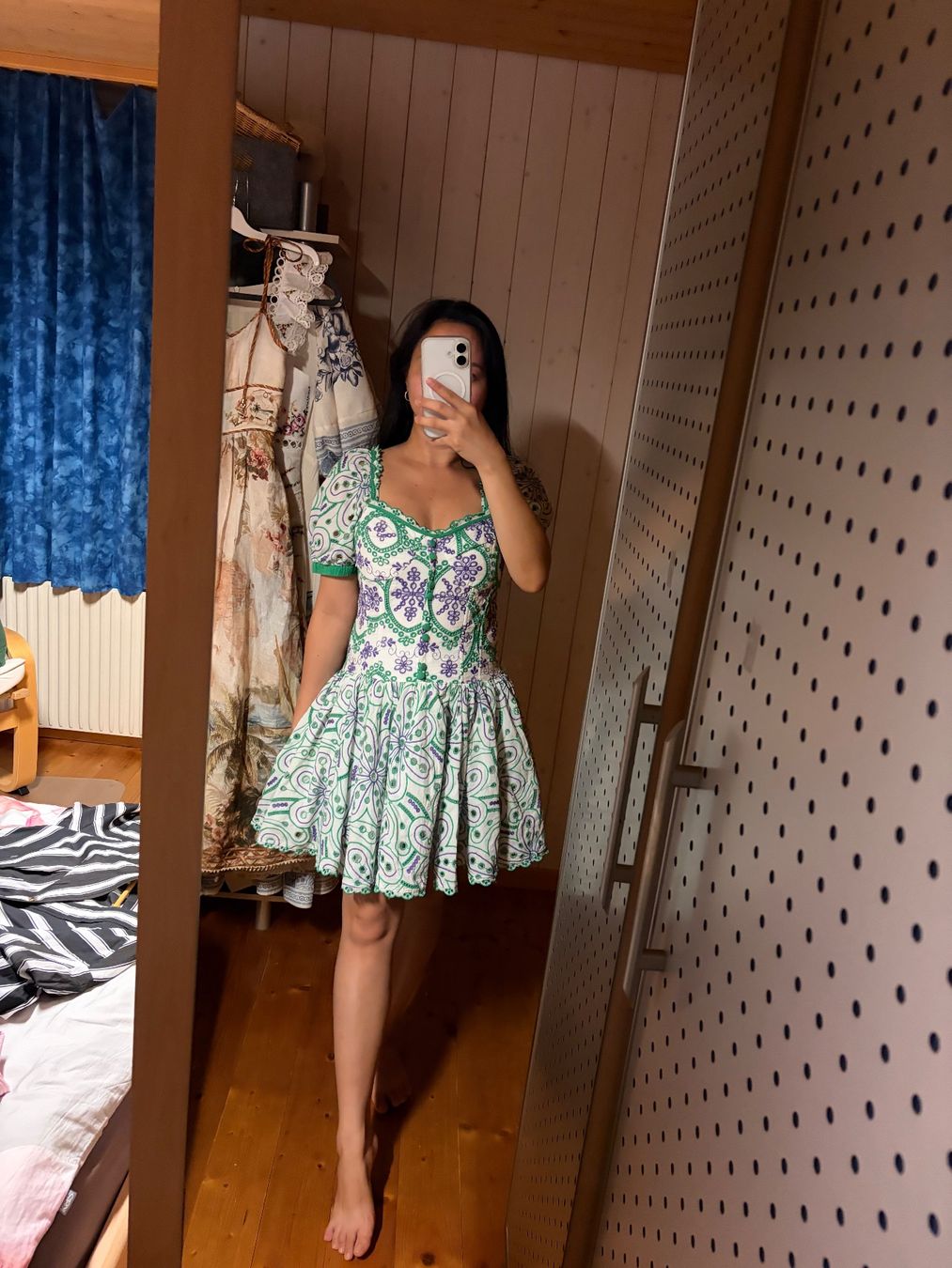 Kleider: Eyelet Embroidery Cotton Dress – Gebraucht aus St.Josefen von lop_lh8d 4
