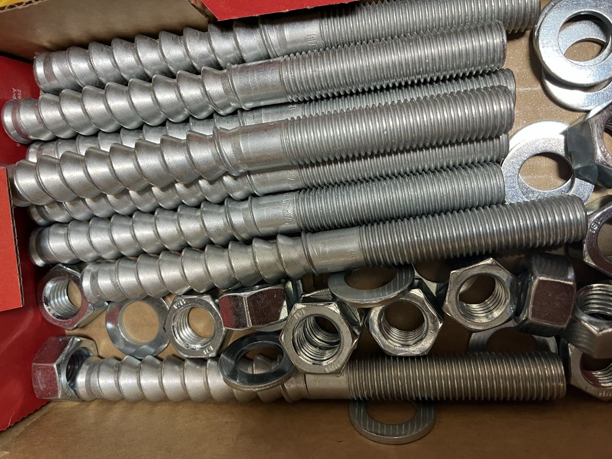 Ancore: Hilti Kleb Anker Schrauben M16 – Nuovo e nell'imballaggio originale da Neerach venduto da fuz_8d7l