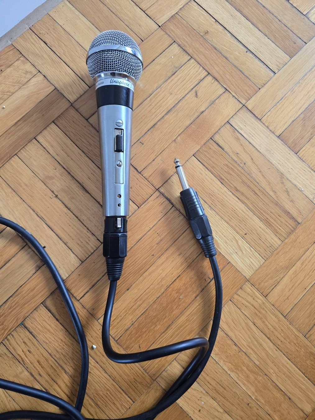 Microfoni: Unisphere Mikrofon 565SD mit Kabel – Usato da Zug venduto da musikundtechnik