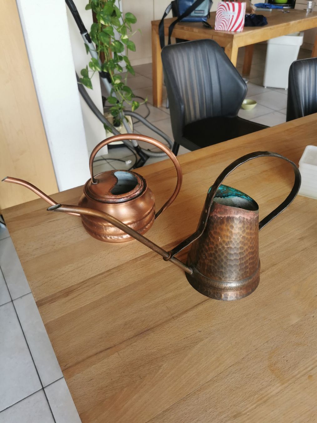 Annaffiatura & Irrigazione: 2 Giesskannen Kupfer – Usato da Freienstein venduto da Fraxinus