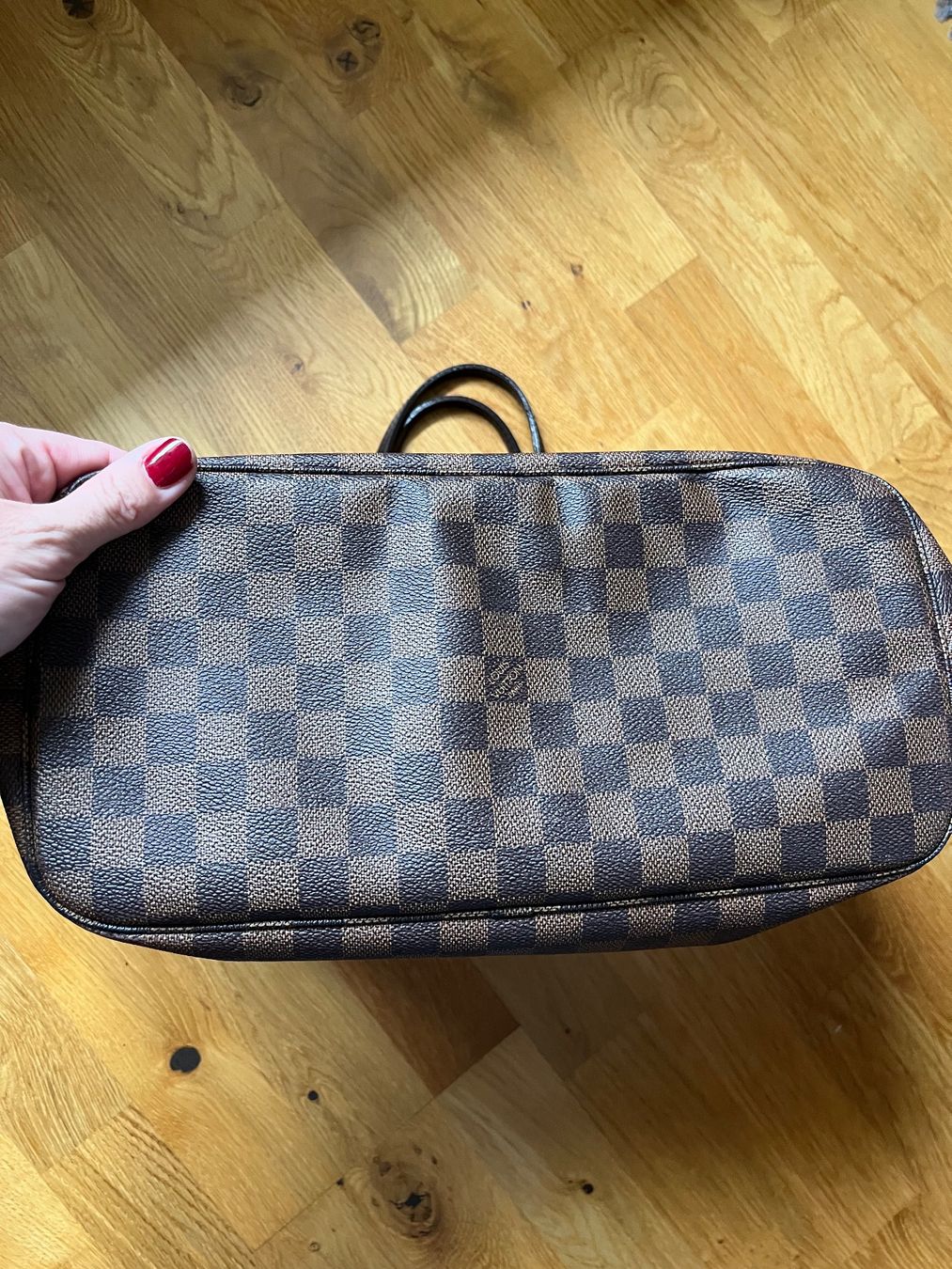 Louis Vuitton Taschen für Damen: Sac Louis Vuitton Neverfull damiers MM – Gebraucht aus Choulex von cla_wkw2 1