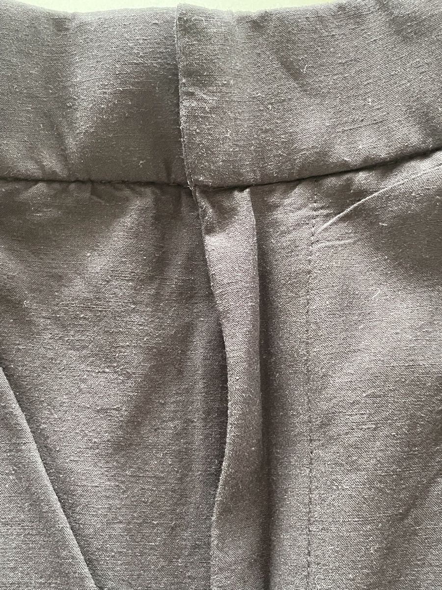 Zara Pantaloni: Short/bermuda ZARA noire, taille L - NEW – Nuovo e nell'imballaggio originale da Vuadens venduto da Nina11 3
