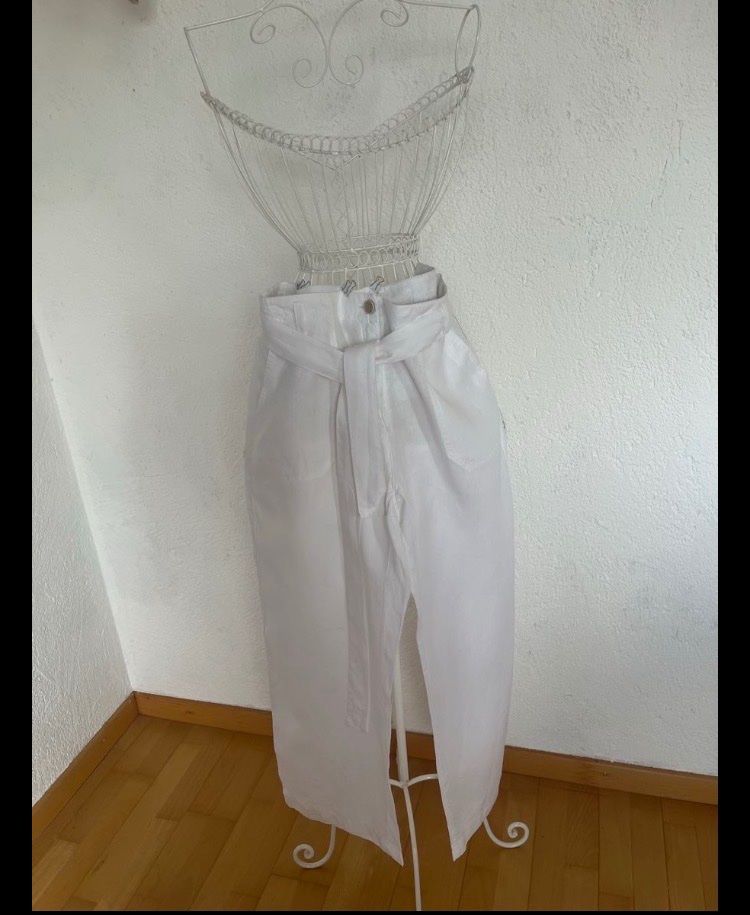 Brax Pantaloni: Weisse Leinenhose  von Brax – Usato da Regensdorf venduto da AHenter