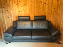 Ledersofa schwarz in Klosters abzuholen!