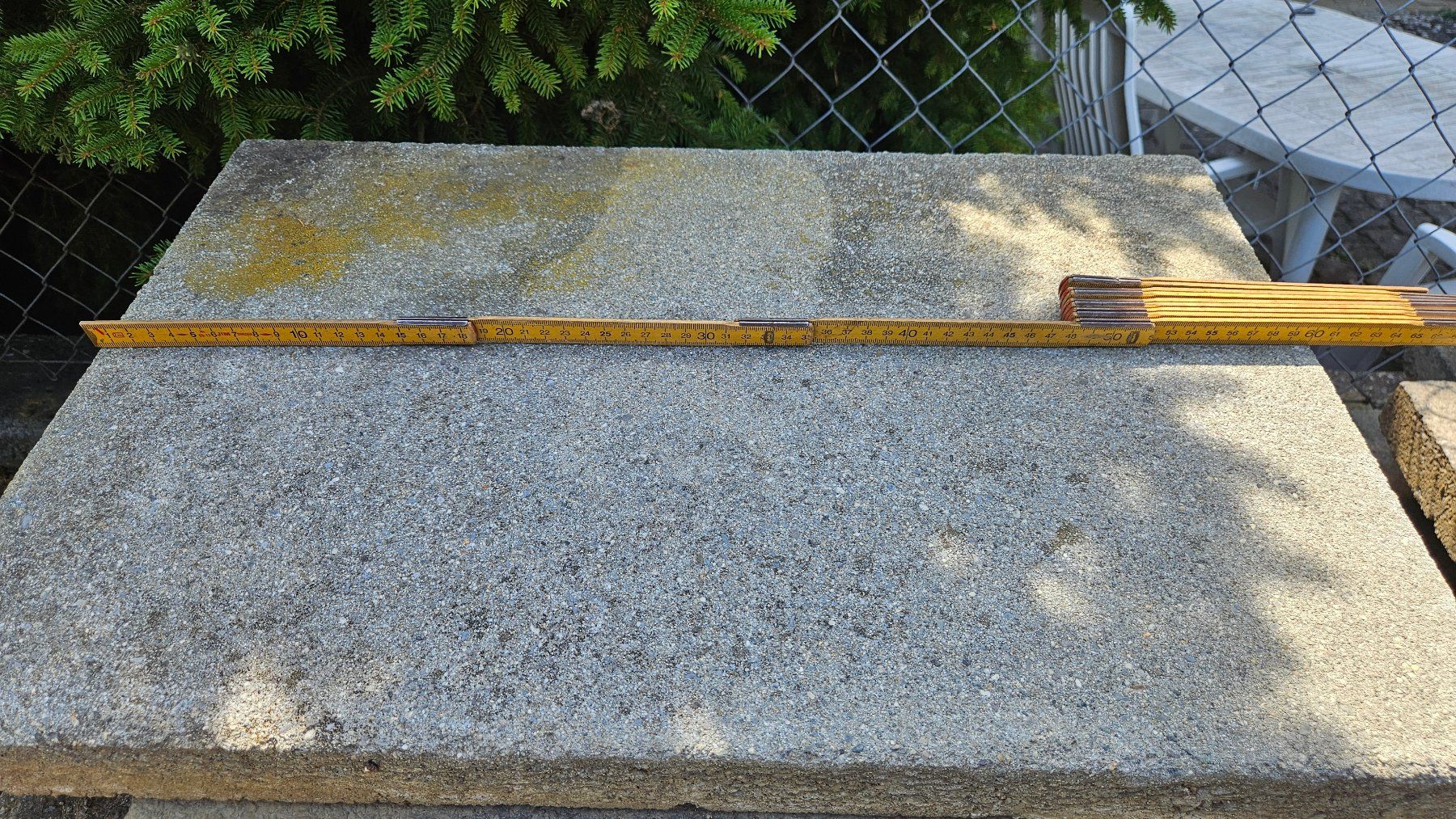Revêtements de sol: Gartenplatten Beton 40 / 60 cm – D'occasion à Suhr par Jensdetlef 1