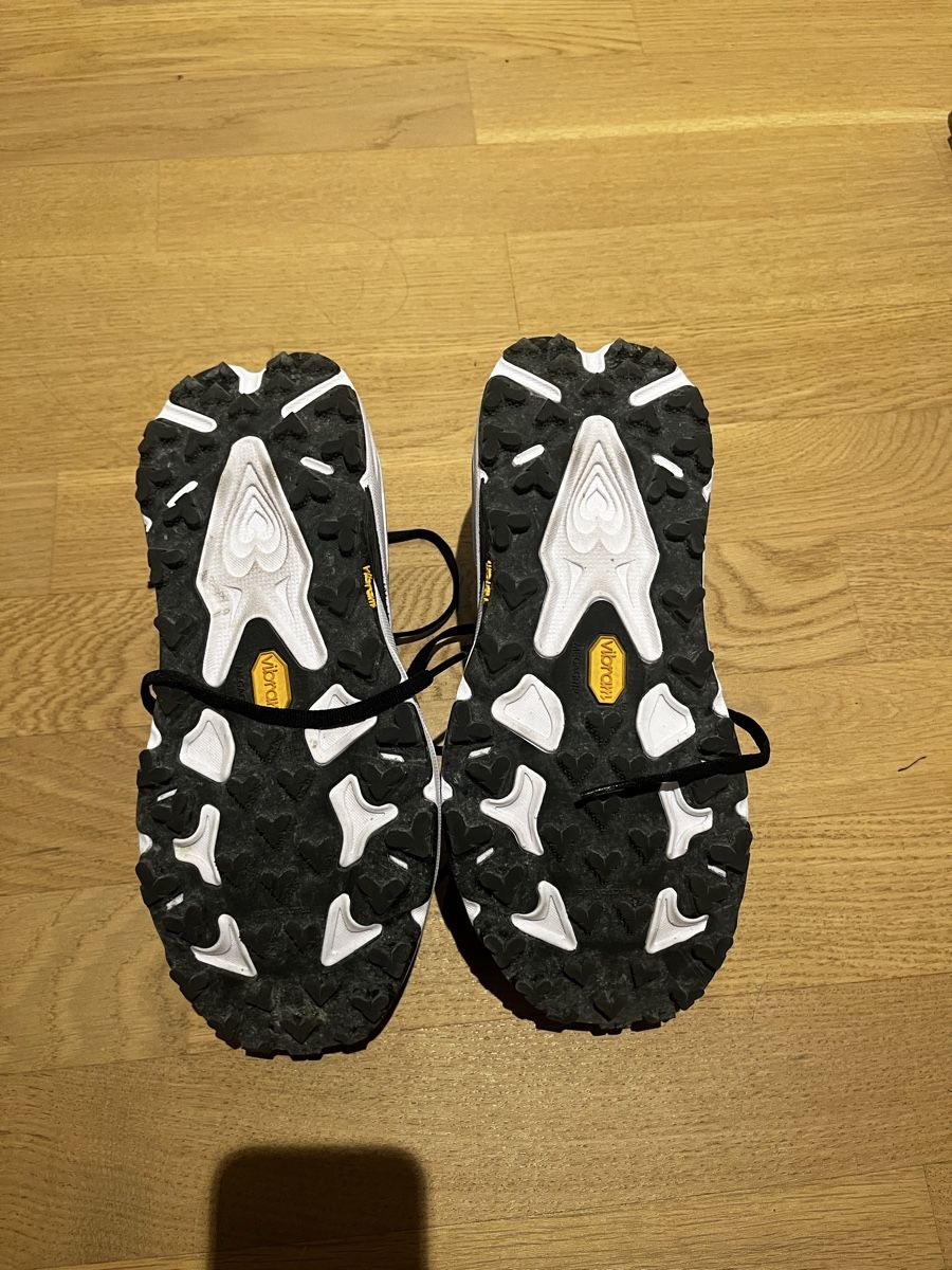 Hoka One One Scarpe da donna: Hoka Speedgoat 7 – Usato da Zürich venduto da manuela7777777 1