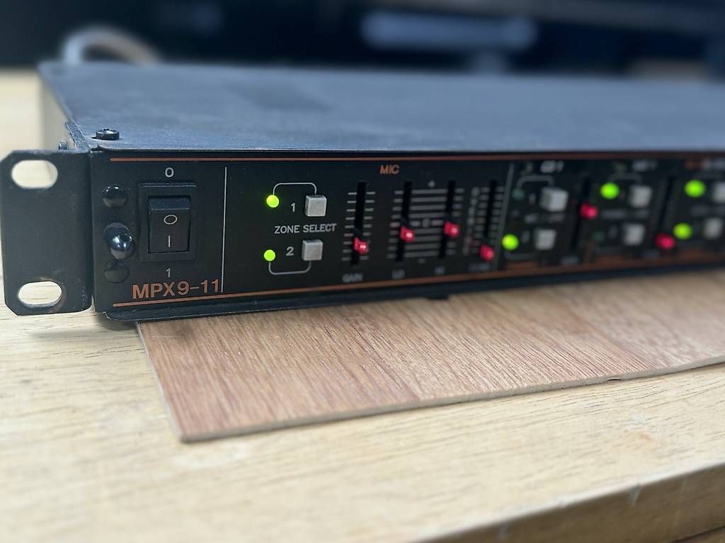 Steuerung: Citronic MPX9-11 Zone Mixer – Gebraucht aus Schlieren von Karr