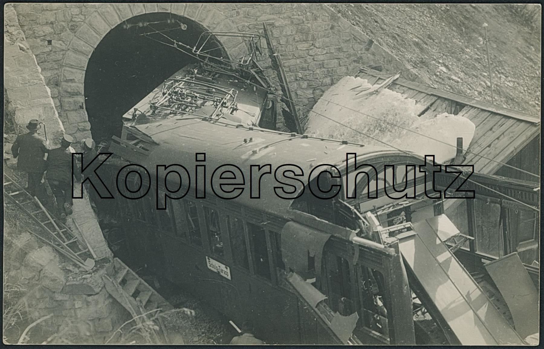 Cartoline postali: GR Schuls Tarasp - Bahn RhB - Unfall - Unglück – Usato da Schindellegi venduto da Jonathan77