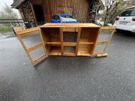 Kleintierstall aus Holz mit Gitter Türen akzeptabel