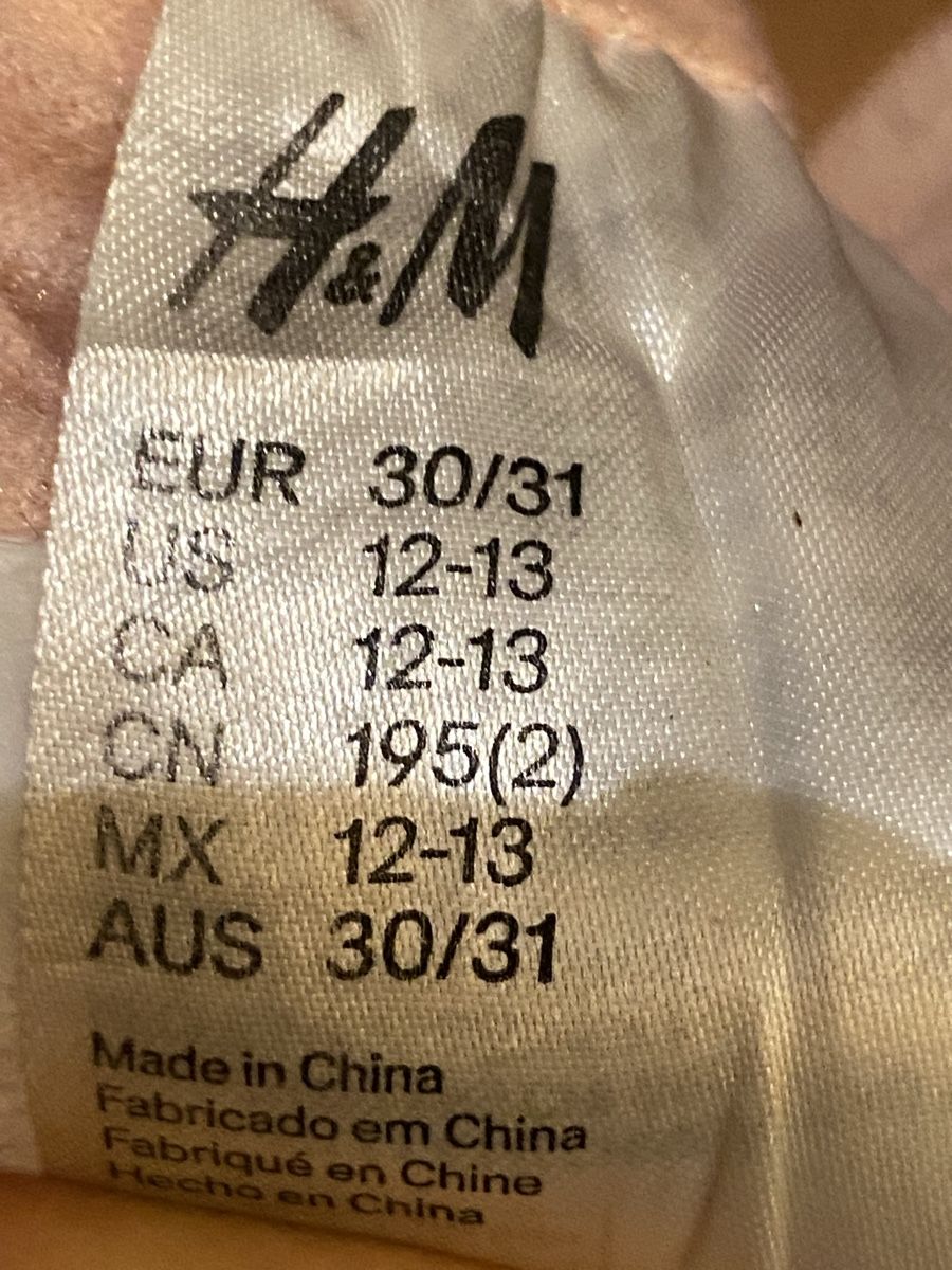 H&M Scarpe per ragazze: H&M Einhorn Hausschuhe Grösse 30/31 – Usato da Grasswil venduto da pp7830 4