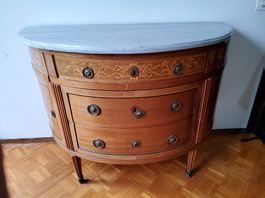 Cassettone a mezzaluna in stile "Luigi XVI"