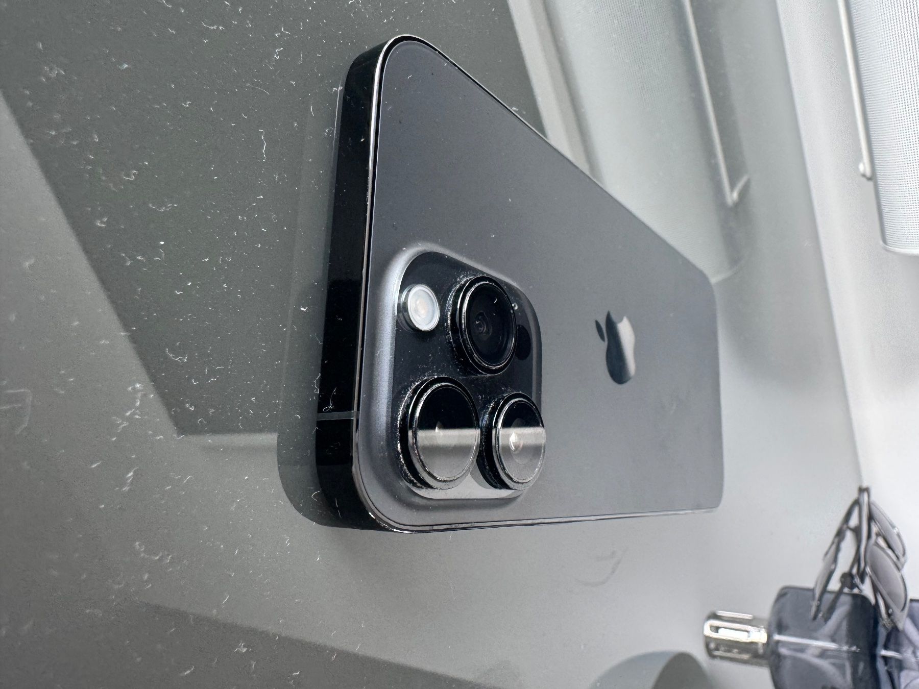 Apple Telefoni cellulari / Smartphones: iPhone 14 Pro Max schwarz 256 GB – Difettoso da Oberrohrdorf venduto da Blima 5