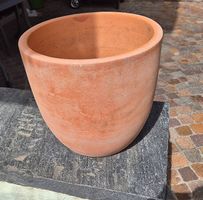 Grosser Blumentopf Terrakotta zum abholen