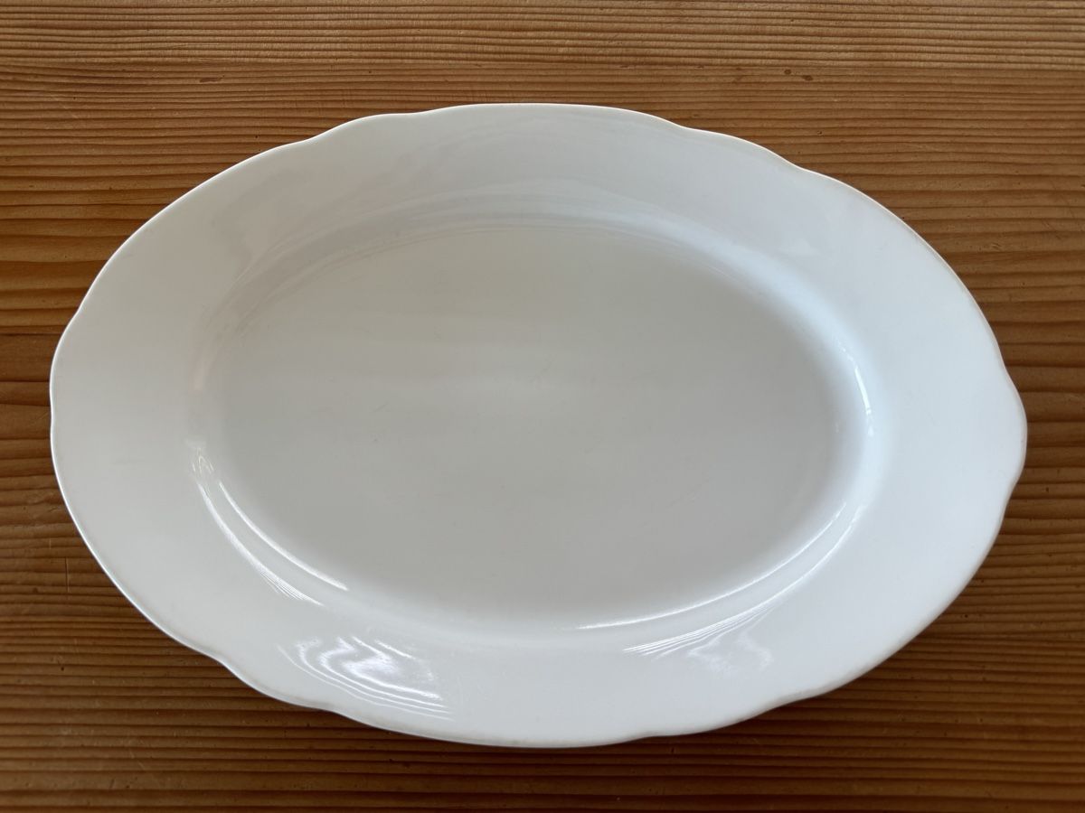 Piatti di portata: Langenthal Suisse Servierplatte, oval, ca. 33x 22cm – Usato da Lanzenhäusern venduto da Galaa