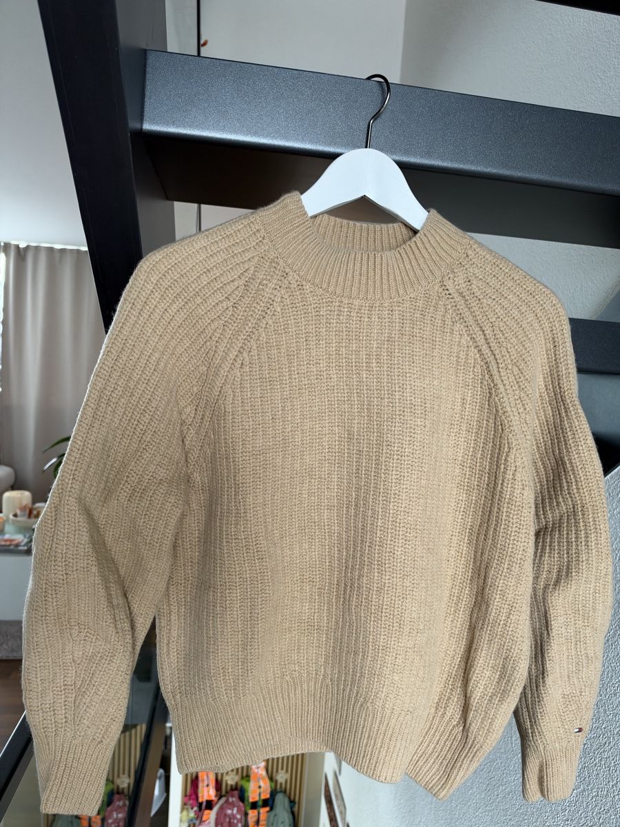 Tommy Hilfiger Pullover & Sweatshirts: Tommy Hilfiger Pullover beige Grösse S  – Gebraucht aus Neunkirch von misach69