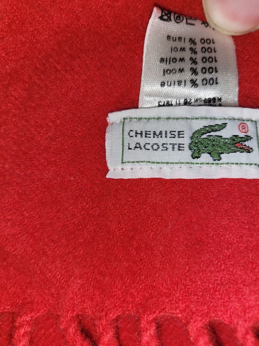 Lacoste Foulard & Sciarpe: Lacoste Schal / rot / Wolle – Usato da Aarau venduto da beckywhite 1
