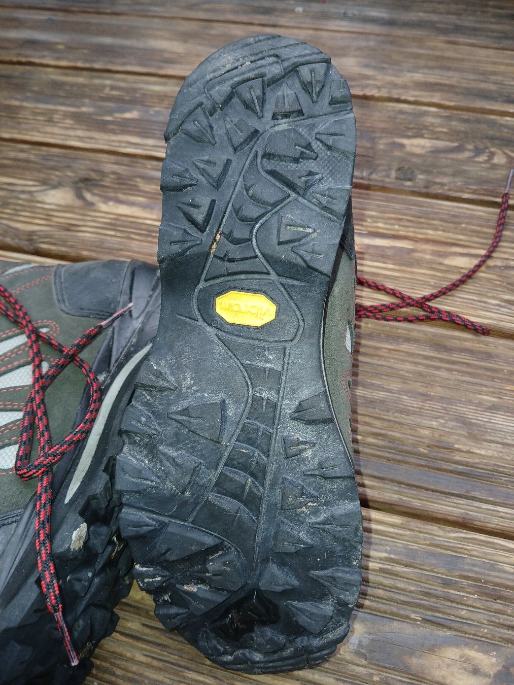 Lowa Scarpe da donna: lowa goretex Wanderschuhe gr 40 – Usato da recherswil venduto da papamoll71 2