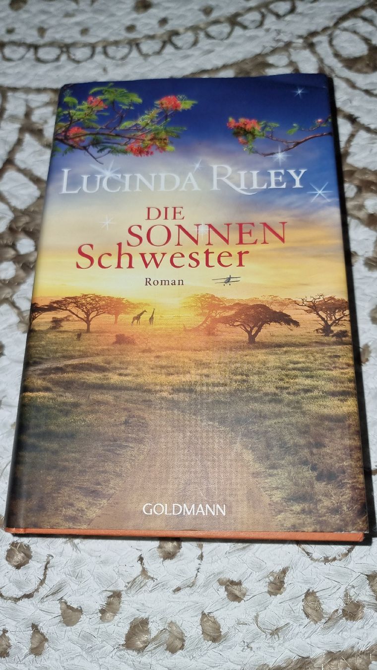 Libri: Die Sonnen Schwester neuwertig  – Nuovo (secondo la descrizione) da Wigoltingen venduto da Zuckerfee84