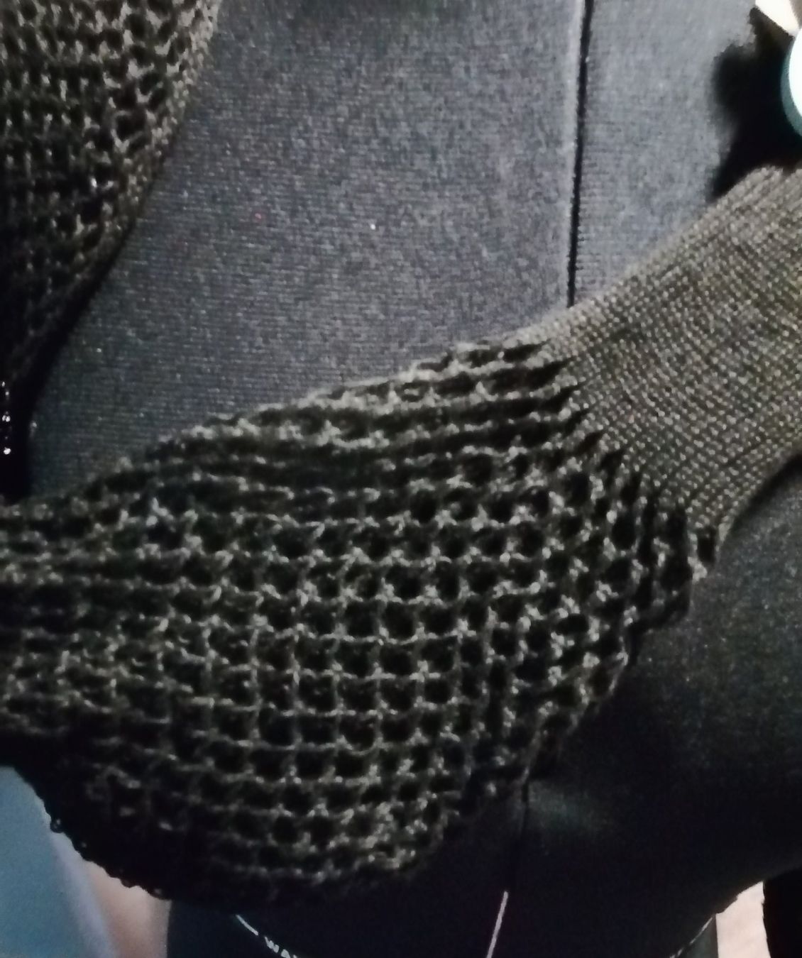 Bolero: Splendide petit Bolero en Tricot – Nuovo (secondo la descrizione) da Corcelles-près-Payerne venduto da RxOne_Krs 6