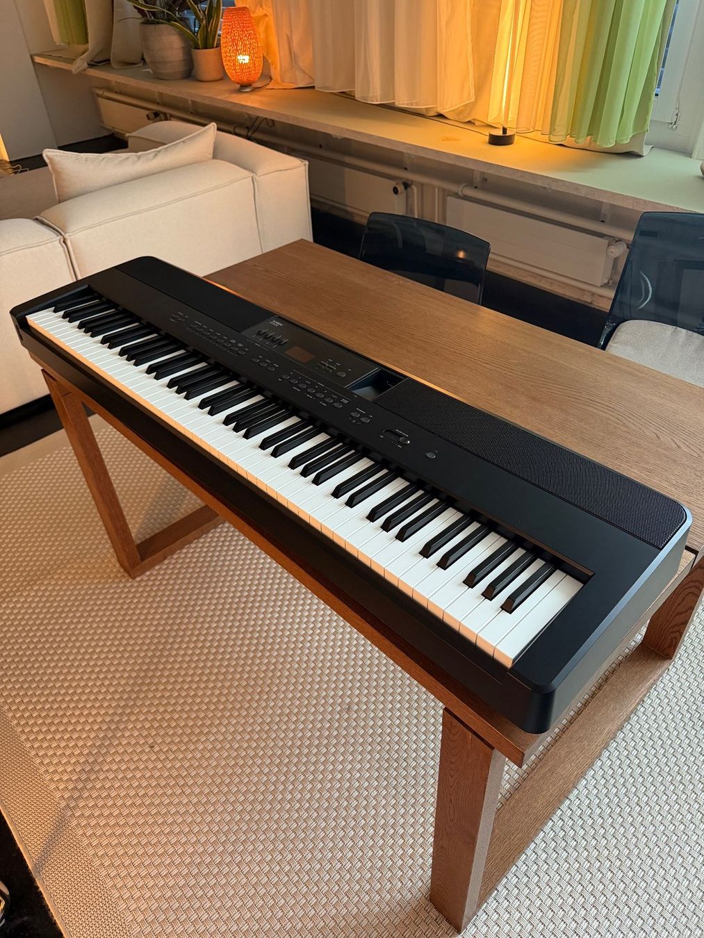 Kawai Strumenti musicali: Ungebrauchtes Piano Kawai ES-920 – Nuovo (secondo la descrizione) da Zürich venduto da den_dxq7