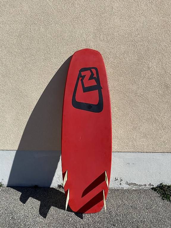 Planches de surf: Kitesurfboard Newind 170cm – D'occasion à Zürich par gabrielezanni 1