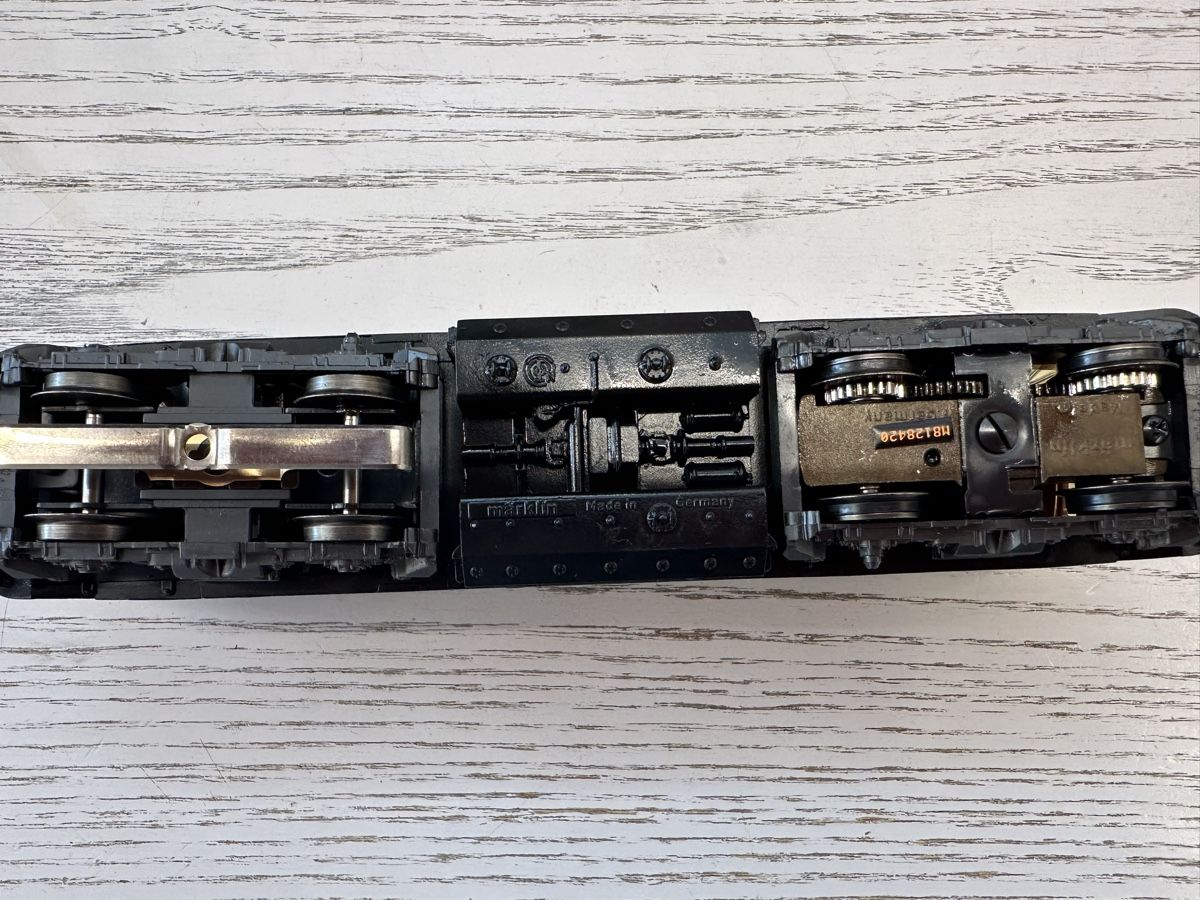 Märklin Modellini di ferrovie: Märklin 29426 DB BR 216 cargo mfx digital – Usato da Lupsingen venduto da New-Haven 5