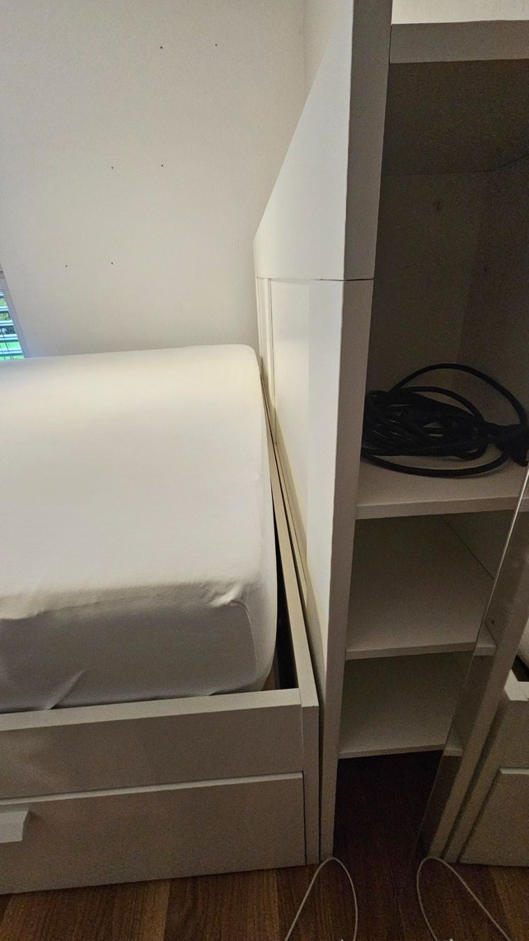 Ikea Betten: Ikea Brimnes Kingsize Bett – Gebraucht aus Küssnacht am Rigi von delanyc 5
