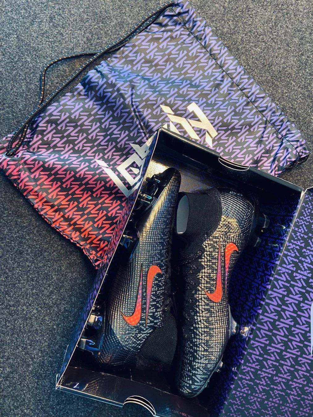 Nike Scarpe da uomo: Nike Mercurial Superfly 7 Elite Mbappé – Nuovo e nell'imballaggio originale da Grosswangen venduto da AnSt16