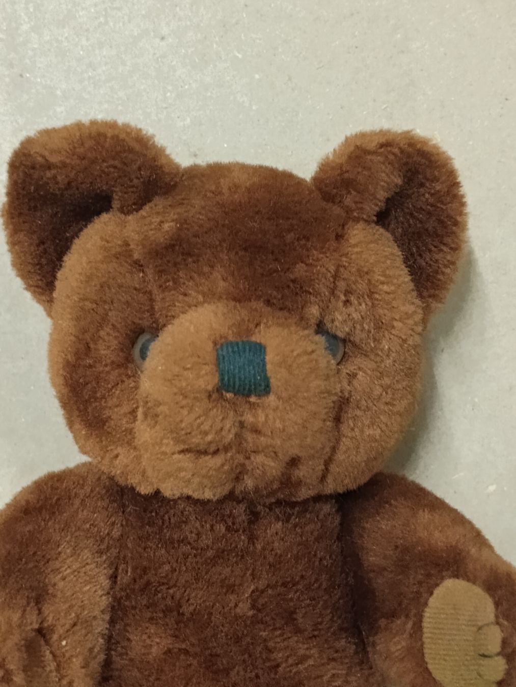 Jouets: Alter Teddybär  – D'occasion à Kirchlindach par Chantalone 2