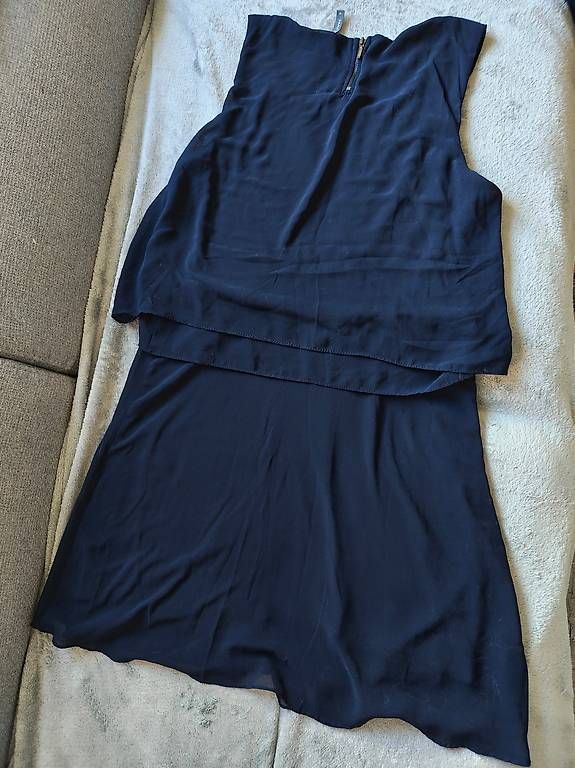 Vestiti: Robe bleue marine, marque Naf Naf, taille M – Usato da Martigny venduto da Batabeli01 1