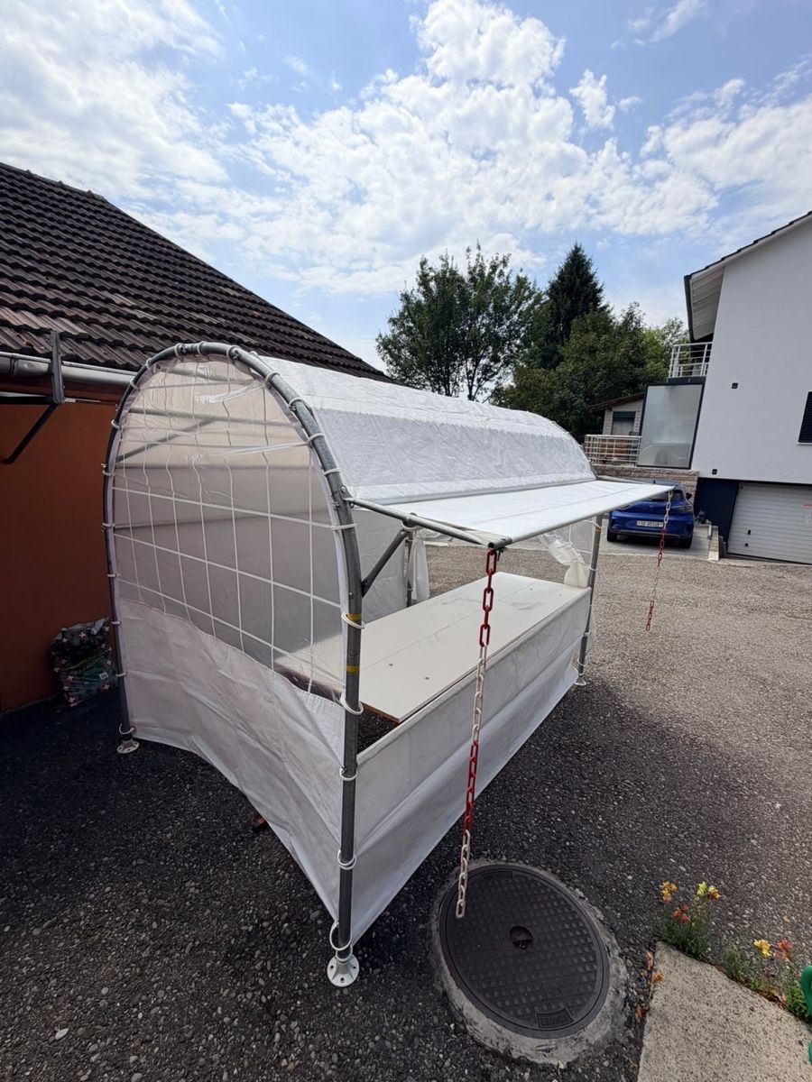 Sonstiges für Firmenanlässe & Parties: Marktstand Festzelt Verkaufsstand mit Dach – Gebraucht aus Lohn-Ammannsegg von Lancer98
