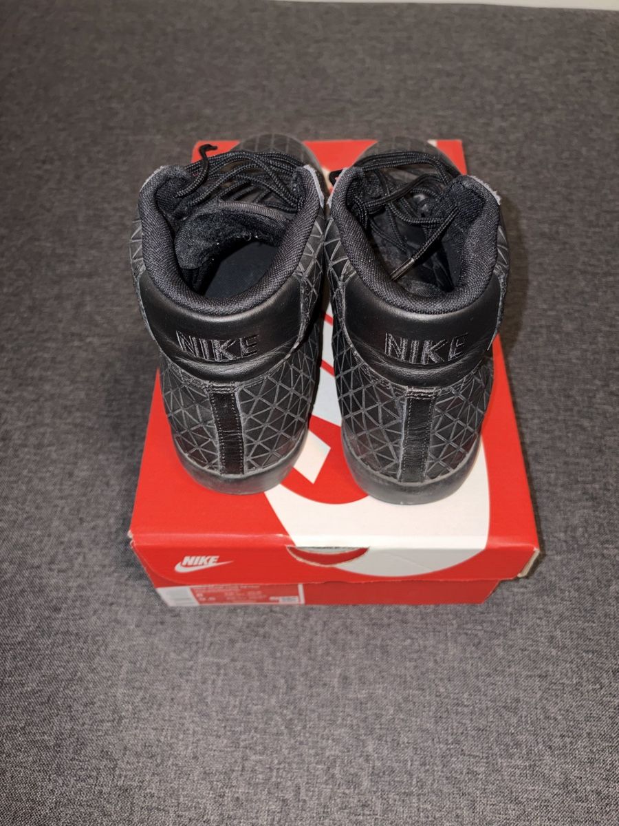 Nike Scarpe da uomo: Nike Blazer Mid Premium Black Gr.41 – Usato da Basel venduto da hez_6rn2 1
