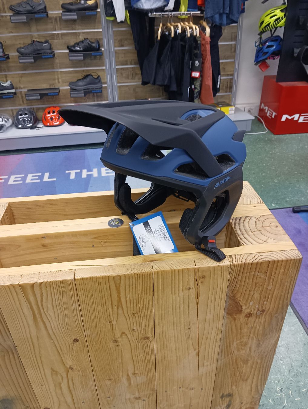 Alpina Caschi: casco Alpina Rootage Evo – Nuovo e nell'imballaggio originale da Faido venduto da ManuelPizzocher