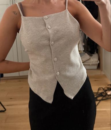 Damen Westentop beige mit Knöpfen guter Zustand