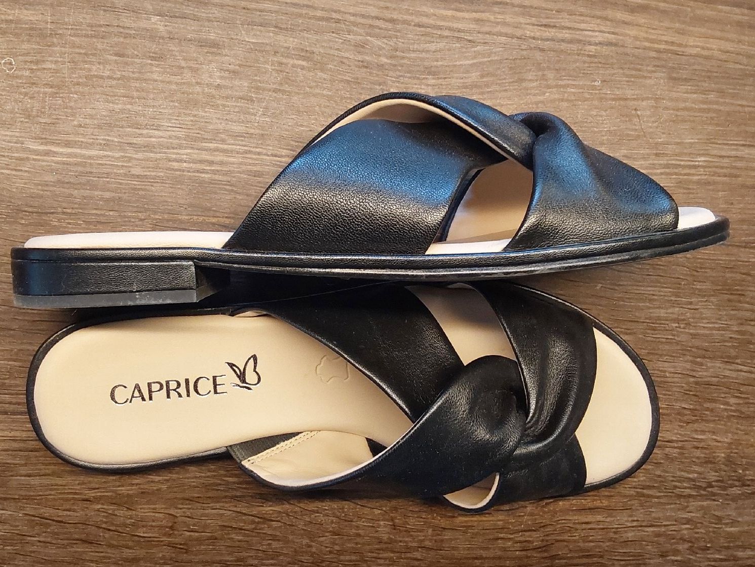 Scarpe da donna: Pantoletten schwarz Caprice 39 – Nuovo (secondo la descrizione) da Köniz venduto da scopello12 1