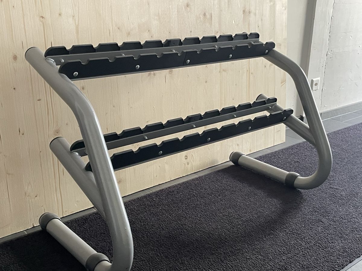 Technogym Zubehör: Kurzhantelrack – Gebraucht aus Uster von ste_779m 1
