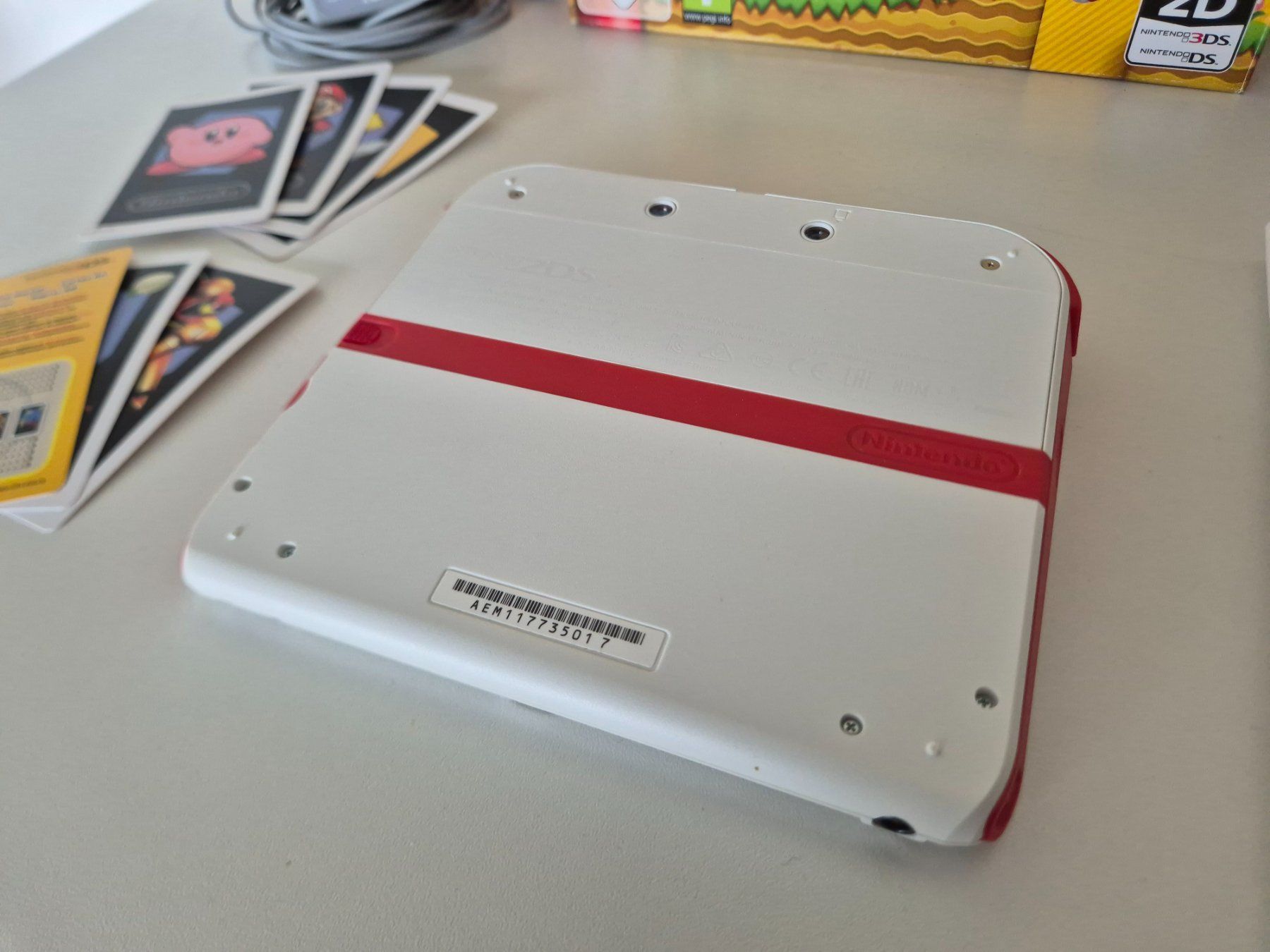 Nintendo Console: Nintendo 2DS Special Edition - Super Mario Bros. 2 Konsole – Nuovo (secondo la descrizione) da Bassersdorf venduto da retrolab 4