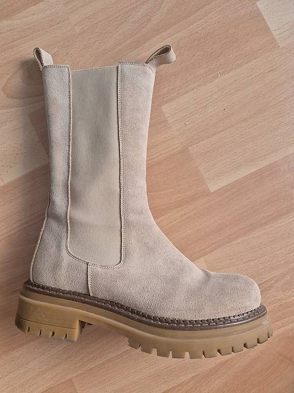 Scarpe da donna: Boots aus einer Boutique in Norwegen  – Usato da Zürich venduto da win_pr5k