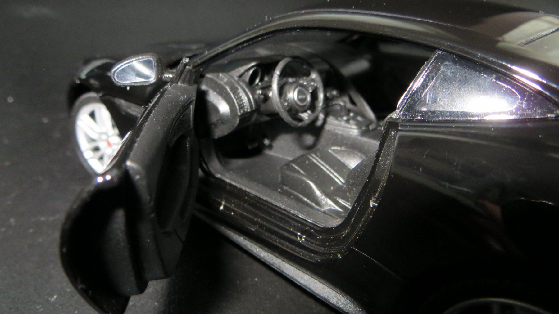 Welly Modellini d'auto: Jaguar F-Type – Usato da Herisau venduto da Simonalb 7