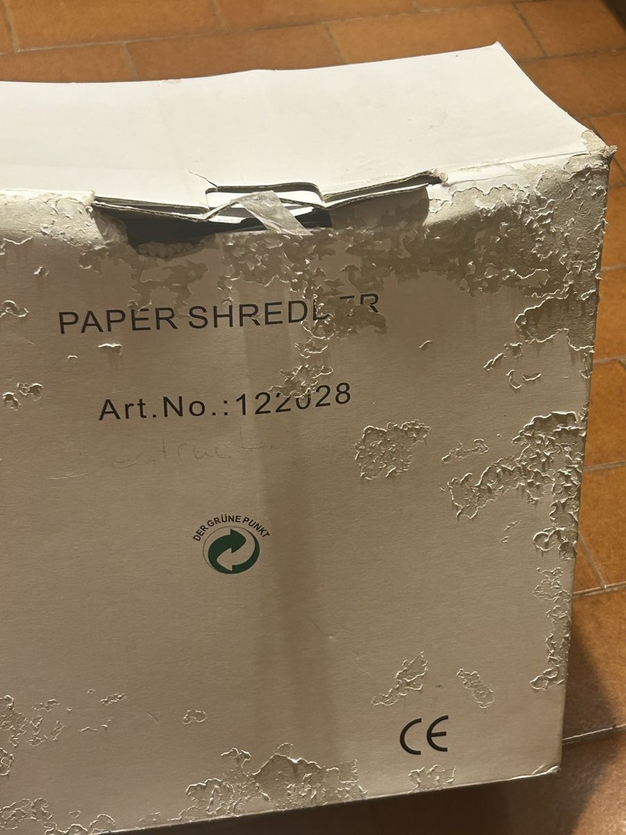 Distruggi documenti: Destructeur de documents 3 en 1 - État neuf! – Nuovo e nell'imballaggio originale da St-Prex venduto da mar_f6t6 5