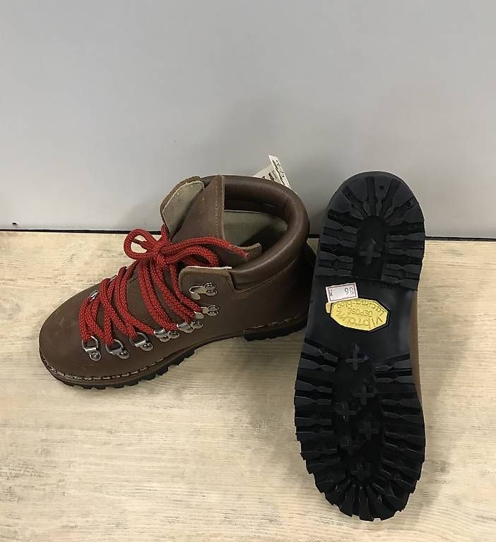 Scarpe da donna: Neue Bergschuhe Grösse 36 – Usato da Kerns venduto da inspo 1