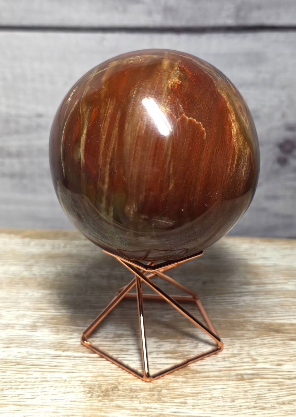 Articoli in legno: Versteinerte Holzkugel E 550g – Nuovo e nell'imballaggio originale da Matzingen venduto da Shay_Crystalz 2