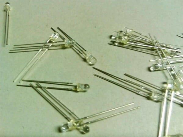 Elektronikbauteile: Blink-LED 3mm klar/rot 2 Stück – Neu (gemäss Beschreibung) aus Luzern von Salefactory 1