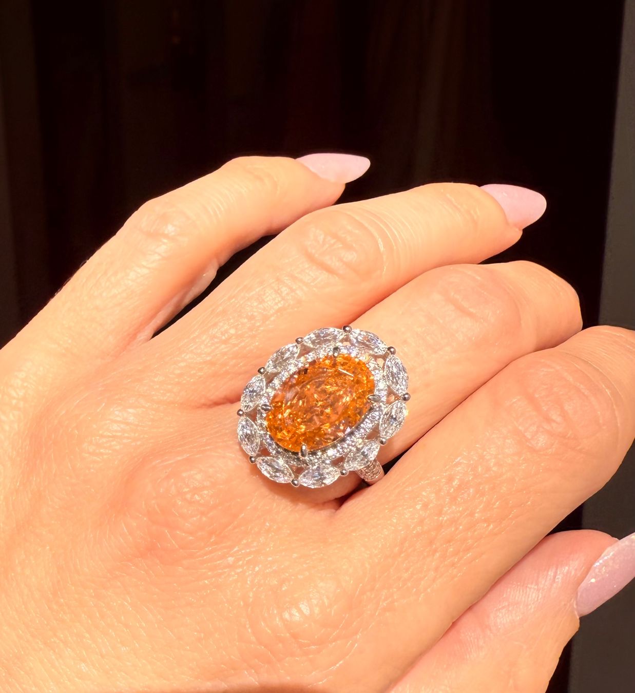 Anelli: Bague exceptionnelle Saphir orange – Nuovo e nell'imballaggio originale da St-Maurice venduto da Sandrinette123 3