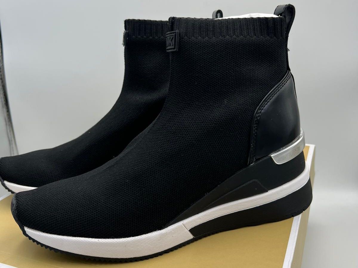 Michael Kors Scarpe da donna: Michael Kors Skyler Bootie Grösse 37 – Nuovo e nell'imballaggio originale da Wiedlisbach venduto da Sistershop 1
