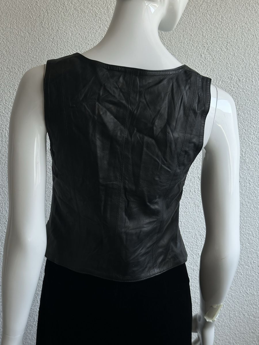 Gilet & Giacche senza maniche: Leather Vest - Black Button Up Style – Usato da Vevey venduto da ledidream 2