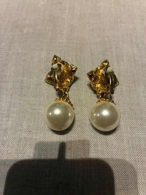 Ciondoli: pendentif oreilles – Usato da Evilard venduto da nenette01